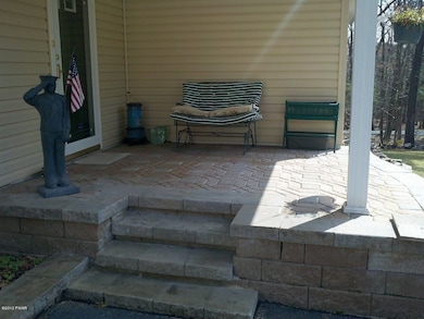 13 Holiday Dr, Hawley, PA 18428 - photo 4