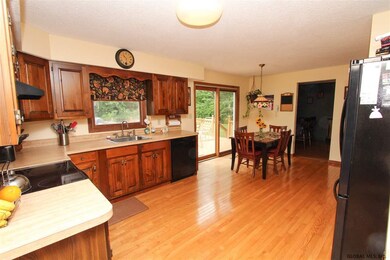 2 St Jude Ct, Saratoga Springs, NY 12866 - photo 5