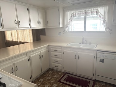 11250 Beach Blvd unit 2, Stanton, CA 90680 - photo 5