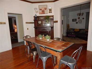 312 W Bell St, Statesville, NC 28677 - photo 6