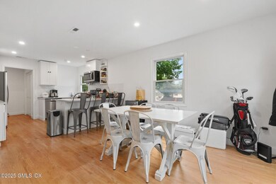 6-web-or-mls-75-coolidge-ave-unit-1