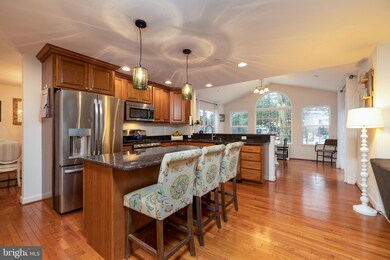 125 Spruce Ln, Annapolis, MD 21403 - photo 4