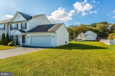 8 Romance Ln, Chambersburg, PA 17202 - photo 2