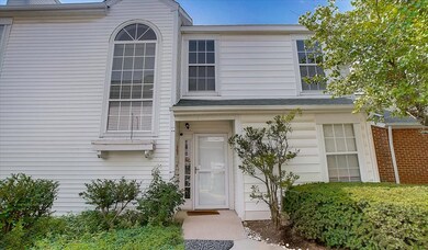 119 Hemstead St unit 35E, Lake Bluff, IL 60044 - photo 2