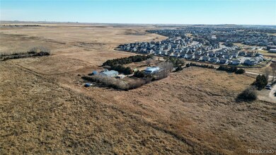 11246 Rifle B St, Commerce City, CO 80022 - photo 4