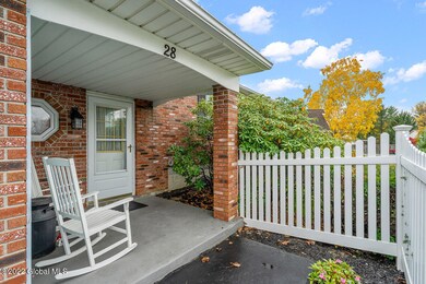 28 Rolling Hills Rd, Schenectady, NY 12309 - photo 4