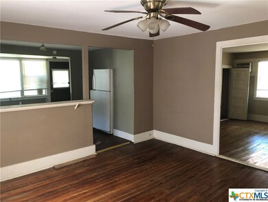 1206 W Martin Luther King Dr, San Marcos, TX 78666 - photo 3