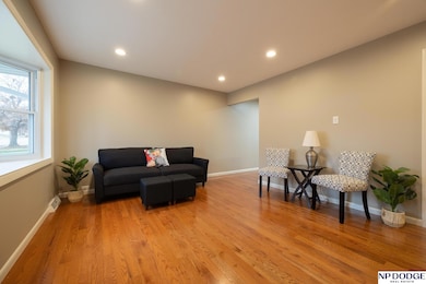 1125 Furnas Ave, Lincoln, NE 68521 - photo 5