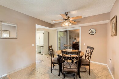 10585 W Palmeras Dr unit G, Sun City, AZ 85373 - photo 5