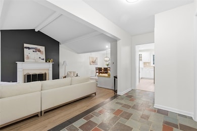 2610 Cedarvue Dr, Pittsburgh, PA 15241 - photo 6