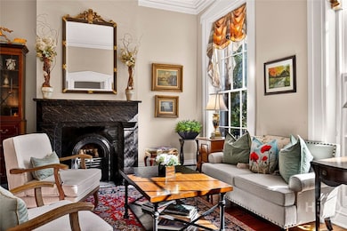 208 E Liberty St, Savannah, GA 31401 - photo 3