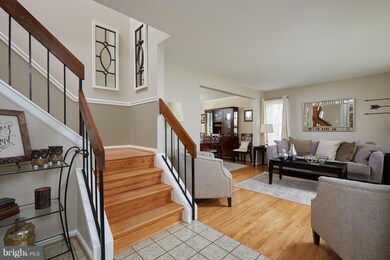 14608 Pebble Hill Ln, North Potomac, MD 20878 - photo 2