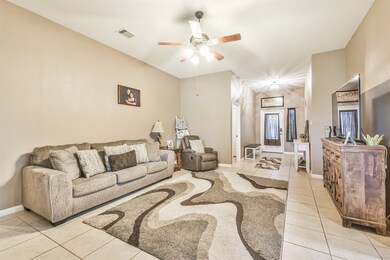 20506 Iron Seat Dr, Hockley, TX 77447 - photo 4