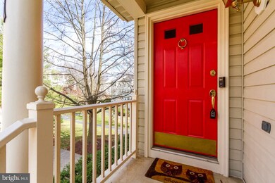 15811 Glacier Ct, North Potomac, MD 20878 - photo 4