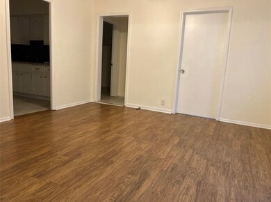5610 Pickfair St, Houston, TX 77026 - photo 3
