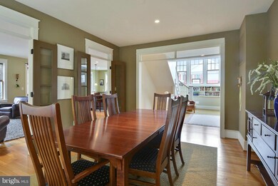 601 Glyndon St SE, Vienna, VA 22180 - photo 2