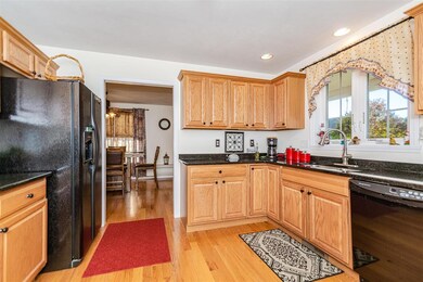 2 Nicolls Cir, Hudson, NH 03051 - photo 7