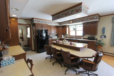 Kitchen with center island