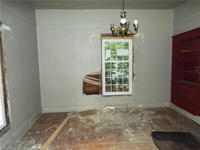 417 Cable St, High Point, NC 27260 - photo 2