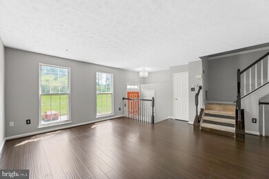 11304 Southlakes Dr, Bowie, MD 20721 - photo 4