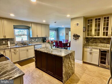 8620 Stableview Ct, Gaithersburg, MD 20882 - photo 6