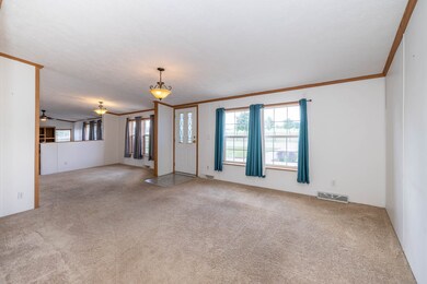 720 W Grant St, Thorntown, IN 46071 - photo 2