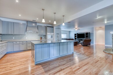 10654 Parrigin Rd, Helotes, TX 78023 - photo 7