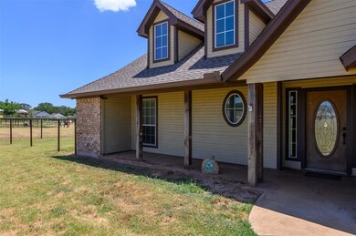 340 Thomas Rd, Springtown, TX 76082 - photo 6