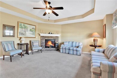 1101 Carlisle Dr, Raymore, MO 64083 - photo 4