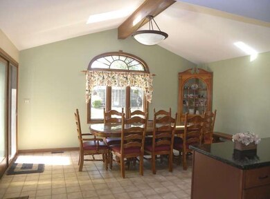 3309 Plum Grove Dr, Rolling Meadows, IL 60008 - photo 2