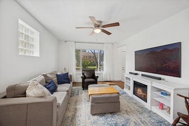 3931 Maple Ave, Brookfield, IL 60513 - photo 4