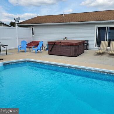 1120 Olive Dr, Greencastle, PA 17225 - photo 7