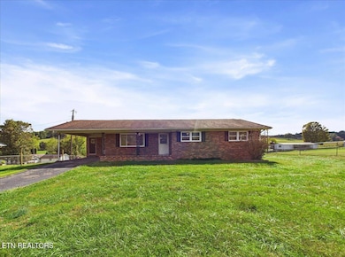 161 Gardenia Dr, Ewing, VA 24248 - photo 3