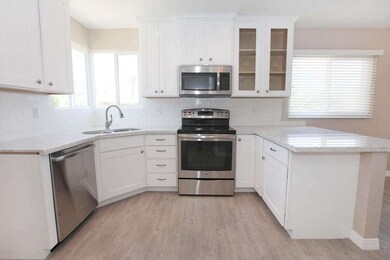 15th ave Kitchen 3