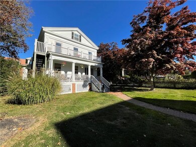 12 Bull St unit 2, Newport, RI 02840 - photo 2