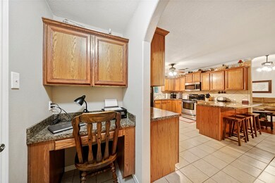 10947 N Woods, Cleveland, TX 77328 - photo 7