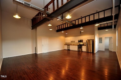 Living Rm Kitchen Overview