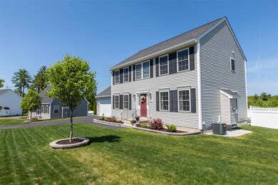 22 Crawford Ln, Hooksett, NH 03106 - photo 4
