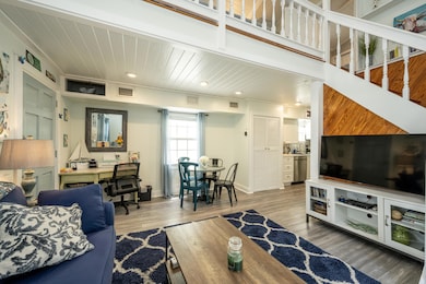 415JuliaSt-7484 (39 of 69)