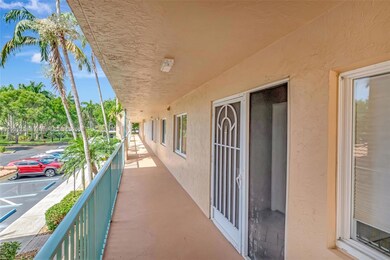 12565 Imperial Isle Dr unit 204, Boynton Beach, FL 33437 - photo 2