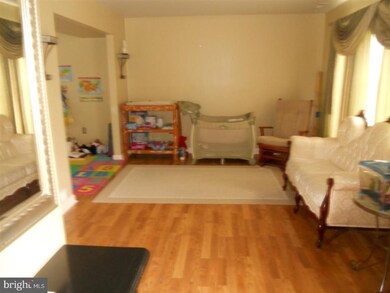 25 Cameron Cir, Clementon, NJ 08021 - photo 3