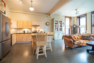 101 Regent Ave unit 4, Providence, RI 02908 - photo 6