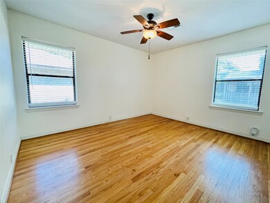 1503 Ansbury Dr, Houston, TX 77018 - photo 7