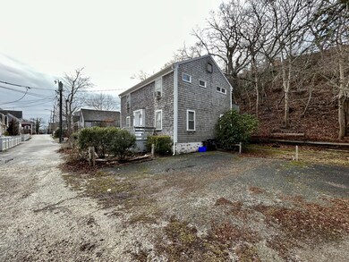 26 Bangs St, Provincetown, MA 02657 - photo 3