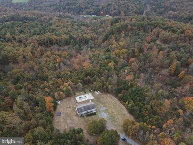 133 Sisk Valley Ln, Berkeley Springs, WV 25411 - photo 2