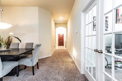 10511 Quiet Villas Ln, Houston, TX 77075 - photo 3