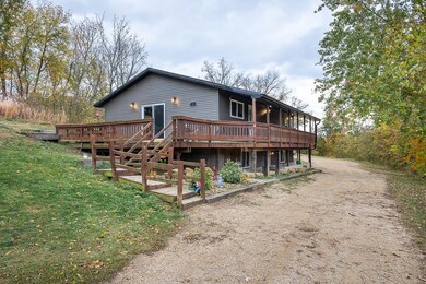 5222 Muller Ln, Potosi, WI 53820 - photo 3