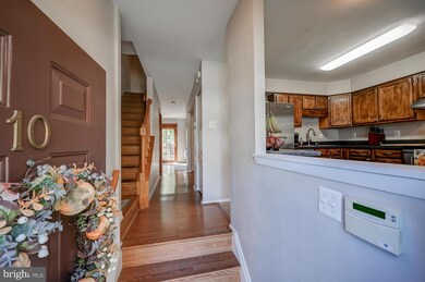 10 Hunting Horn Cir, Reisterstown, MD 21136 - photo 3