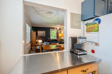 737 N Broadway unit 2D, Hastings On Hudson, NY 10706 - photo 5