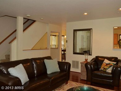 9815 Sherwood Farm Rd, Owings Mills, MD 21117 - photo 4